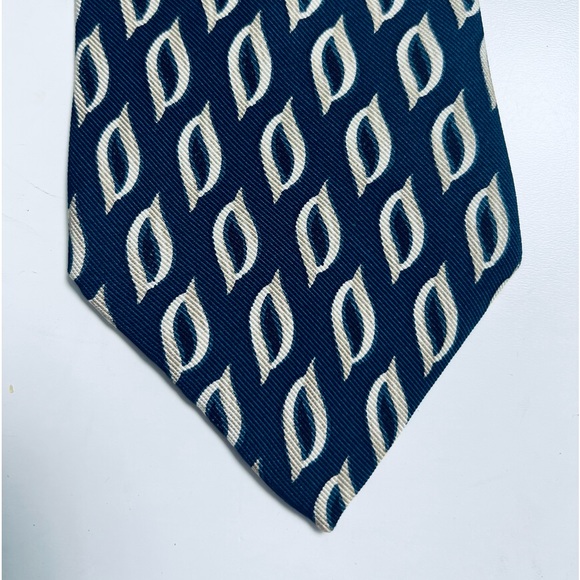 Paul Fredrick Tie - Picture 3 of 6